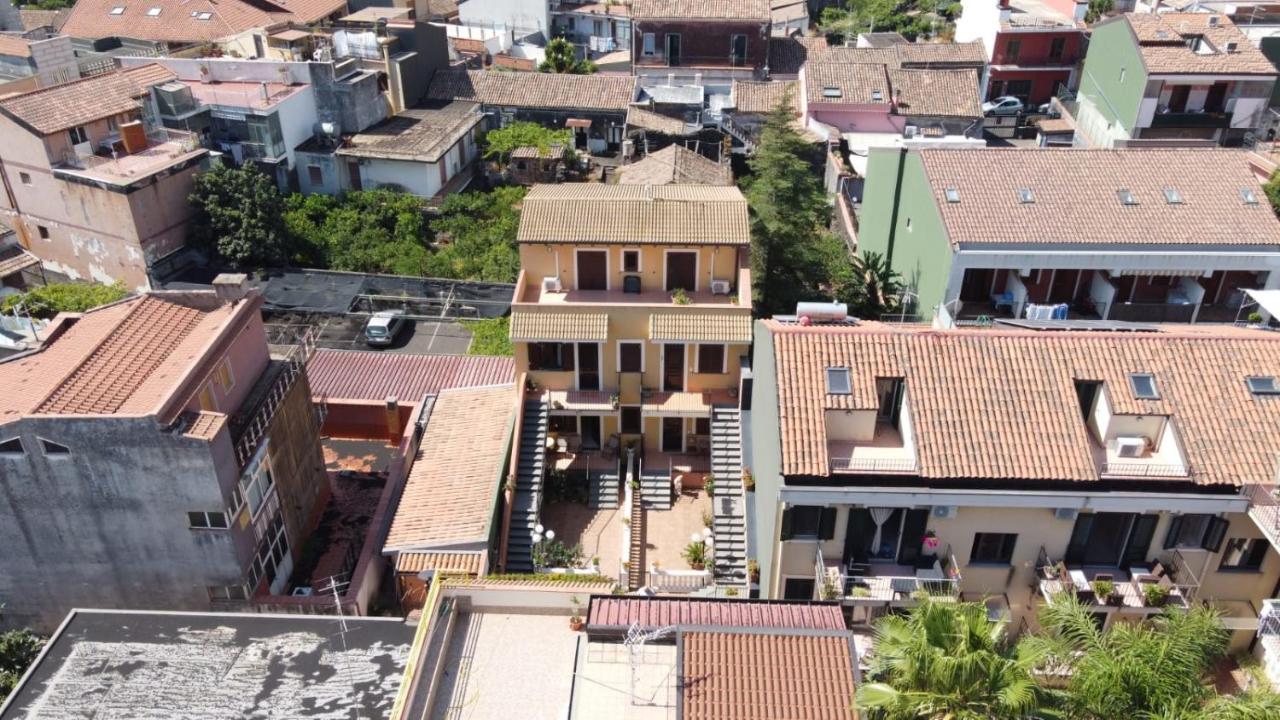 Adriana Casa Vacanze Mare Etna Sicilia أتشيريالي المظهر الخارجي الصورة