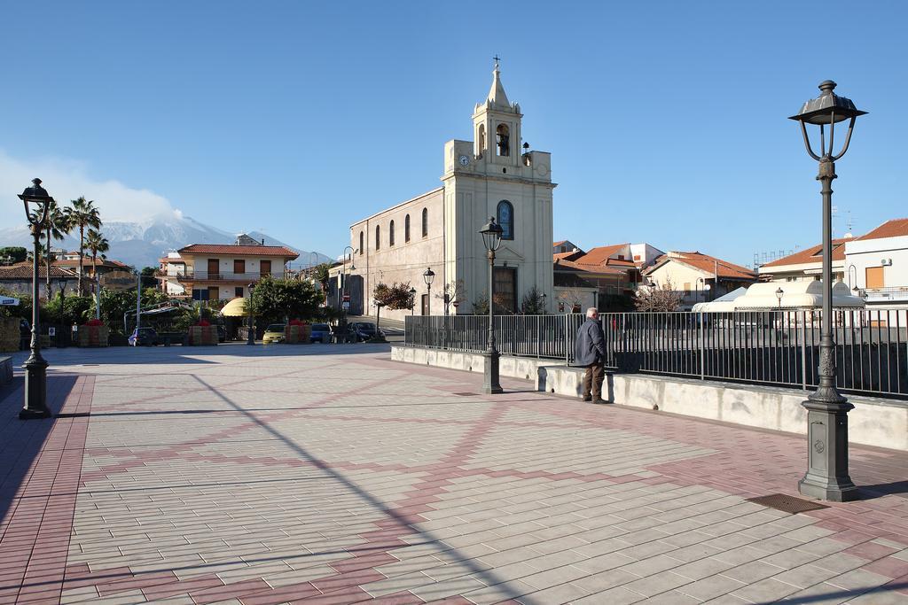 Adriana Casa Vacanze Mare Etna Sicilia أتشيريالي المظهر الخارجي الصورة