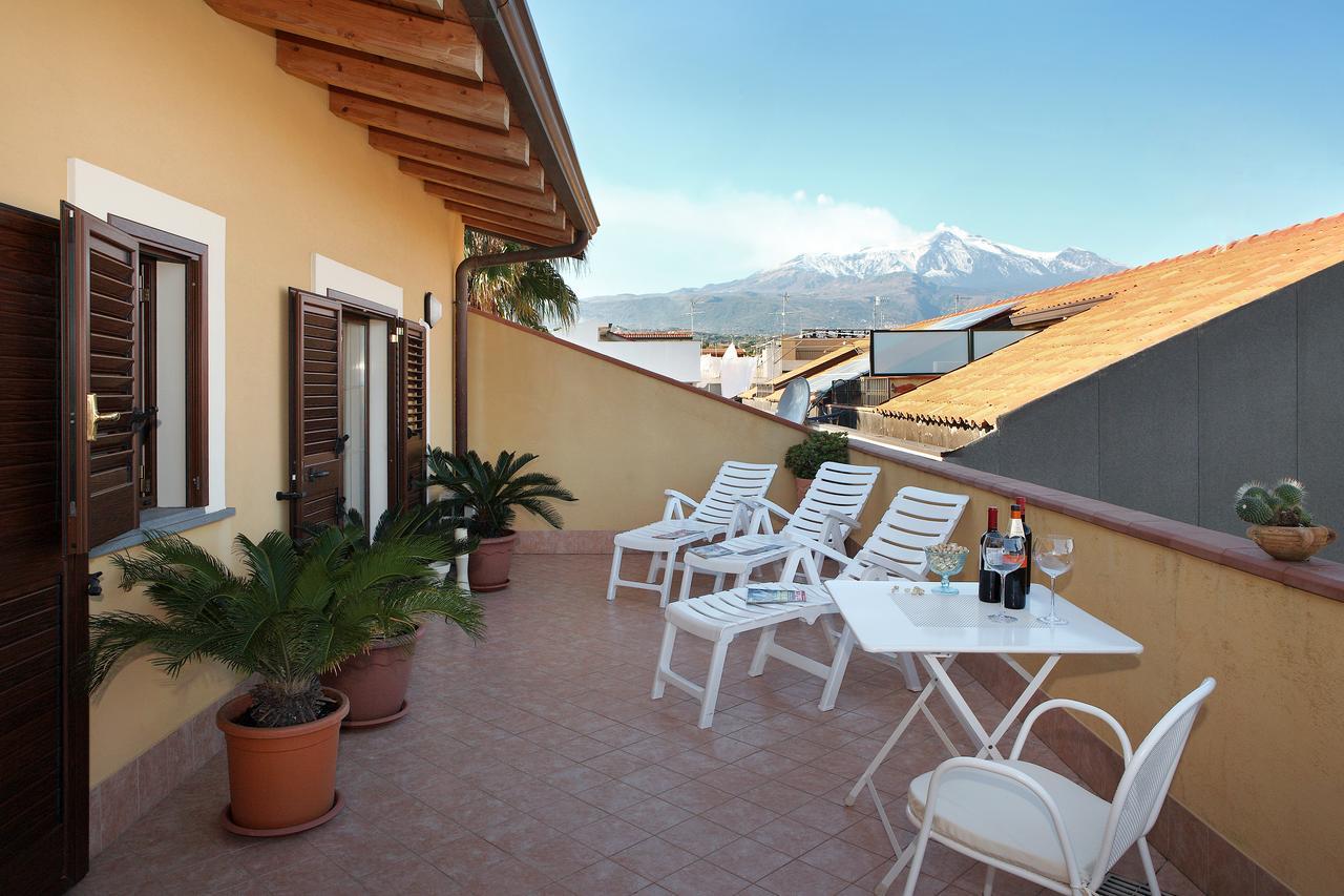 Adriana Casa Vacanze Mare Etna Sicilia أتشيريالي المظهر الخارجي الصورة