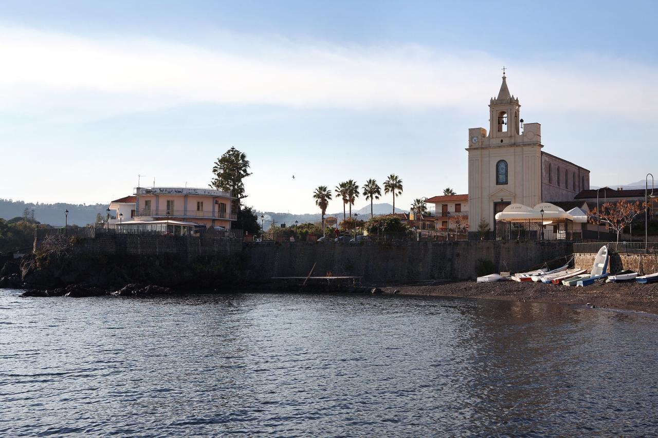 Adriana Casa Vacanze Mare Etna Sicilia أتشيريالي المظهر الخارجي الصورة